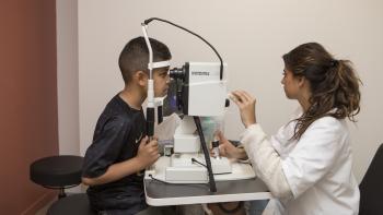 Consultation ophtalmologique pédiatrique