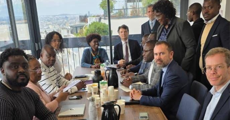 visite officielle visant à renforcer la coopération bilatérale en matière de santé